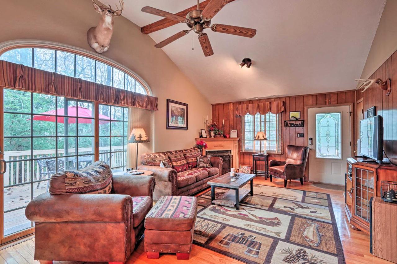 Poconos Home With Game Room Walk To Lake Harmony! Εξωτερικό φωτογραφία