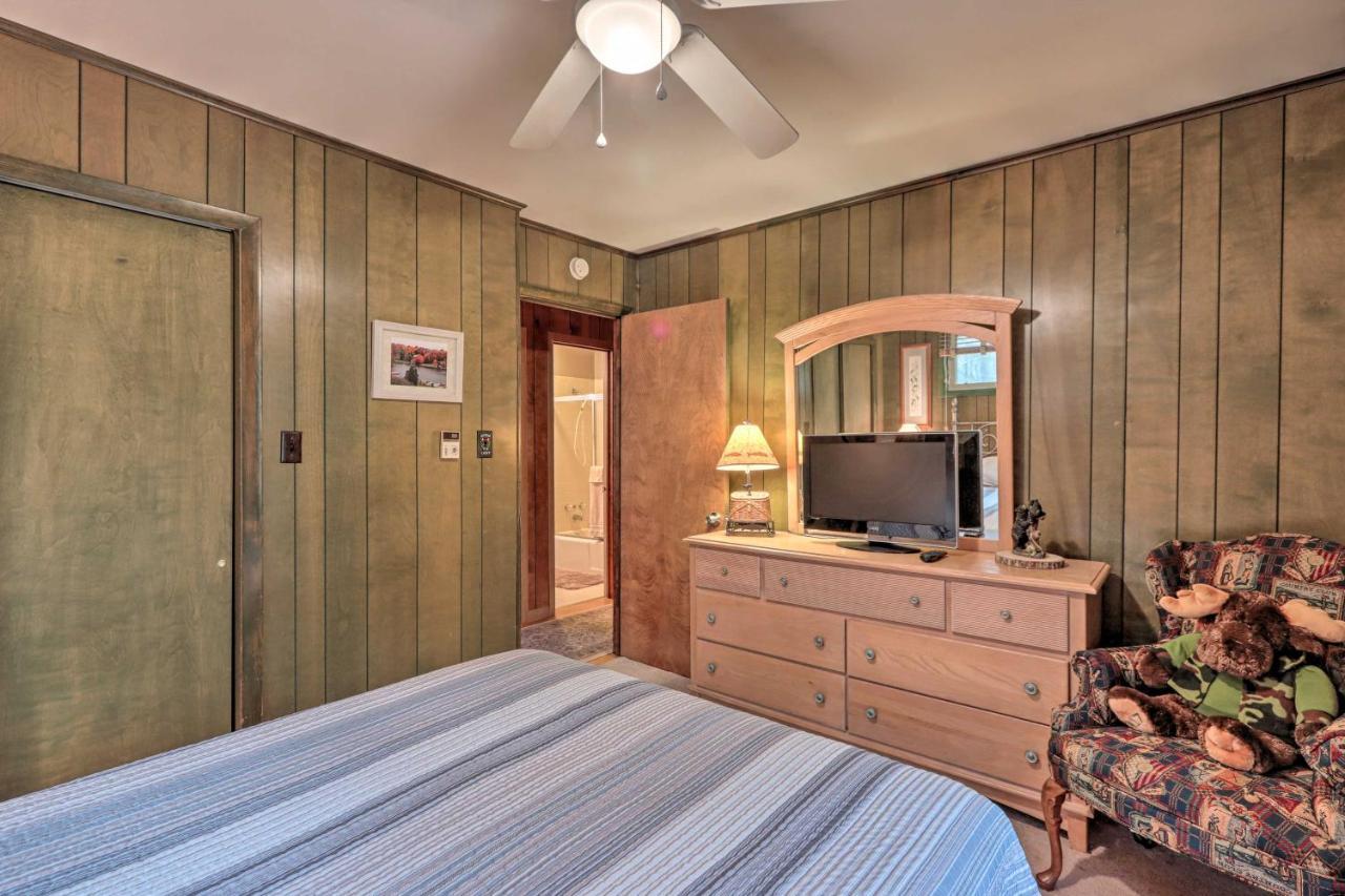 Poconos Home With Game Room Walk To Lake Harmony! Εξωτερικό φωτογραφία