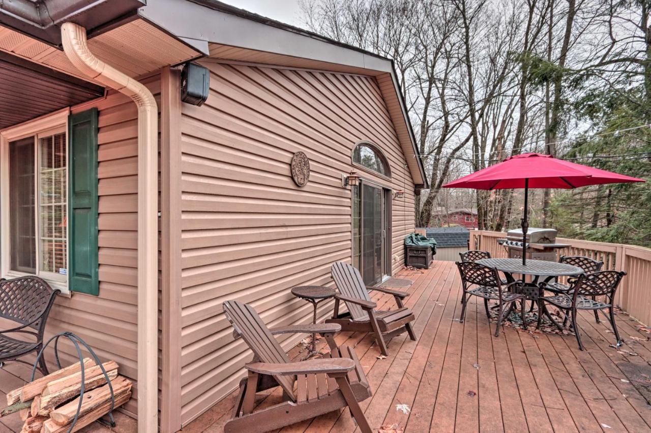 Poconos Home With Game Room Walk To Lake Harmony! Εξωτερικό φωτογραφία